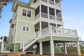 NEW- Gulf Front home 4 bed 4 bath